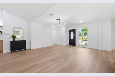 2207 Crystal Hills Drive, Houston, TX 77077 - Photo 5