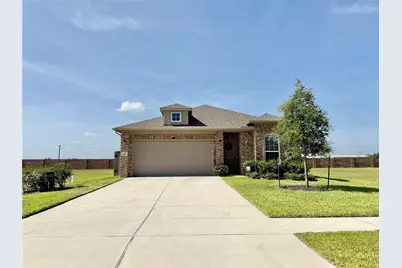 1951 Middle Pass Ln, Angleton, TX 77515 - Photo 5
