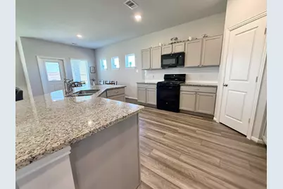 1951 Middle Pass Ln, Angleton, TX 77515 - Photo 19