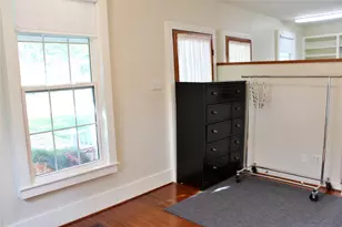 430 Dewees St, Columbus, TX 78934 - Photo 9