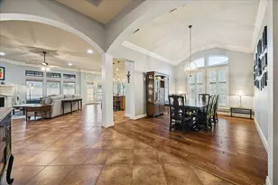 525 Cascade View Ct, League City, TX 77573 - Photo 11