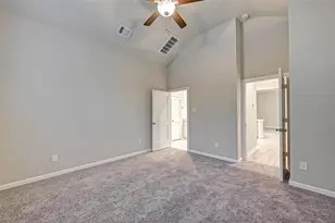 211 S Spotted Fern Dr, Montgomery, TX 77316 - Photo 17