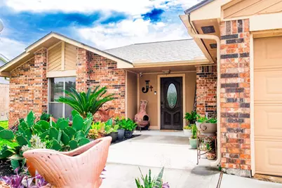 707 Landing Boulevard, League City, TX 77573 - Photo 9