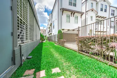 505 Jackson Hill Street #308, Houston, TX 77007 - Photo 27