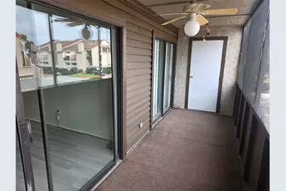 3025 Walnut Bend Lane #21, Houston, TX 77042 - Photo 11