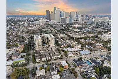 118 Tuam Street, Houston, TX 77006 - Photo 7