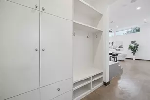 118 Tuam St, Houston, TX 77006 - Photo 13