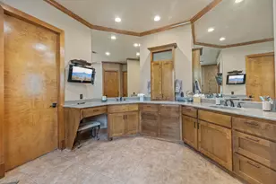 9453 Deer Path Ln, Magnolia, TX 77354 - Photo 23