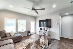 13912 Great Pnes Ct, Conroe, TX 77302 - Photo 7