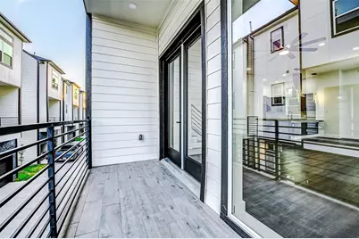1913 Hoskins Drive #B, Houston, TX 77080 - Photo 11