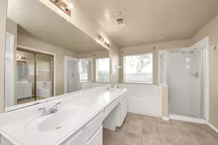 7902 Belterraza Ct, Houston, TX 77083 - Photo 23