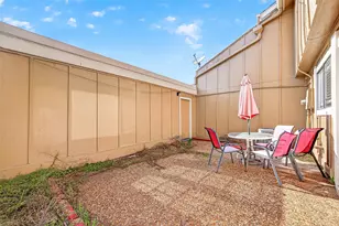 11677 Village Pl Dr, Houston, TX 77077 - Photo 37