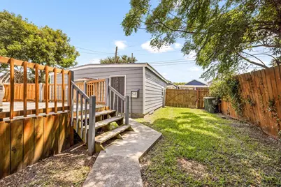 2813 Avenue P, Galveston, TX 77550 - Photo 25