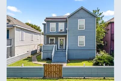 2813 Avenue P, Galveston, TX 77550 - Photo 1