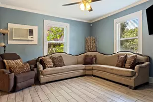 2813 Ave P, Galveston, TX 77550 - Photo 5