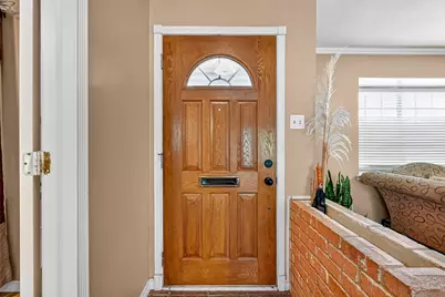 10302 Ivyridge Road, Houston, TX 77043 - Photo 7