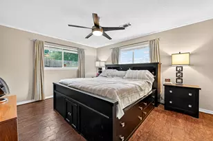 10302 Ivyridge Rd, Houston, TX 77043 - Photo 35