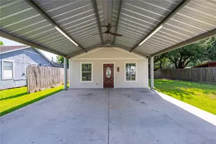 507 W Oak St, Highlands, TX 77562 - Photo 9
