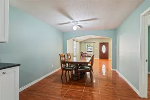 507 W Oak St, Highlands, TX 77562 - Photo 23