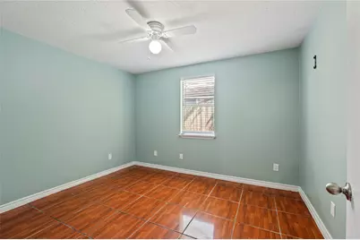 507 W Oak Street, Highlands, TX 77562 - Photo 29