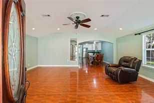 507 W Oak St, Highlands, TX 77562 - Photo 19