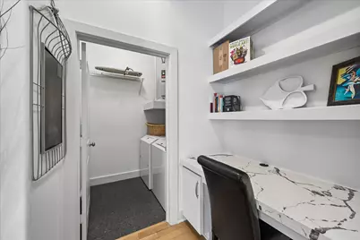 1901 Post Oak Boulevard #3216, Houston, TX 77056 - Photo 9