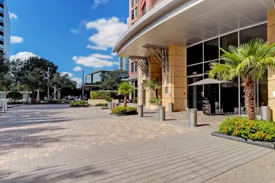 1901 Post Oak Boulevard #3216, Houston, TX 77056 - Photo 15