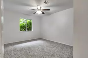 502 N Oak St, Texas City, TX 77591 - Photo 5