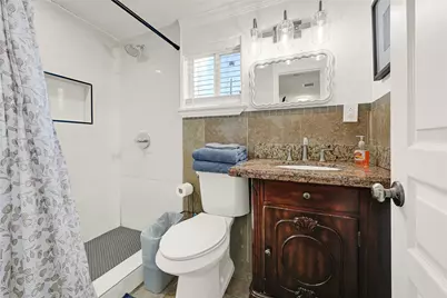 2809 Tooke Street #D, Houston, TX 77023 - Photo 7