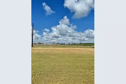 13235 Jolly Roger Drive, Freeport, TX 77541 - Photo 5