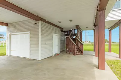 19155 Kahala Drive, Galveston, TX 77554 - Photo 29