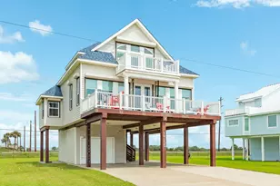 19155 Kahala Dr, Galveston, TX 77554 - Photo 1