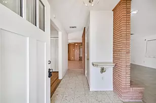 2920 Heron Dr, Galveston, TX 77551 - Photo 5