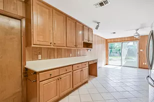 2920 Heron Dr, Galveston, TX 77551 - Photo 17