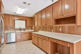 2920 Heron Dr, Galveston, TX 77551 - Photo 13