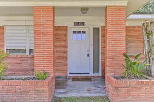 2920 Heron Dr, Galveston, TX 77551 - Photo 3