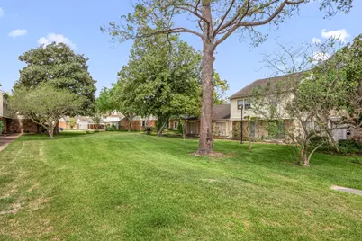 10831 Sandpiper Drive #188, Houston, TX 77096 - Photo 7
