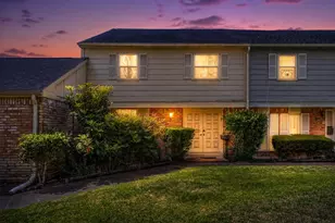 10831 Sandpiper Dr, Houston, TX 77096 - Photo 3