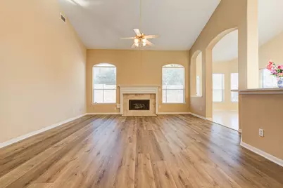 18418 Lakeview Circle, Houston, TX 77084 - Photo 7