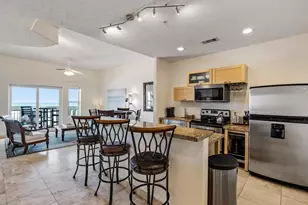 9420 Seawall Blvd, Galveston, TX 77554 - Photo 7