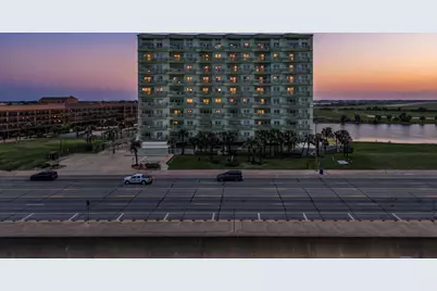 9420 Seawall Boulevard #306, Galveston, TX 77554 - Photo 29