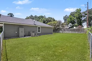 26750 Lazy Ln, Magnolia, TX 77355 - Photo 17