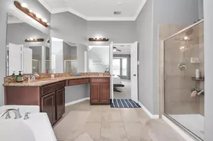 12912 Southern Manor Dr, Pearland, TX 77584 - Photo 23