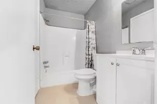 12665 Wellington Park Dr, Houston, TX 77072 - Photo 15