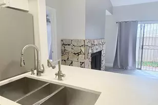 6701 Sands Point Dr, Houston, TX 77074 - Photo 9