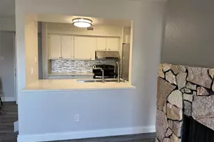 6701 Sands Point Dr, Houston, TX 77074 - Photo 5