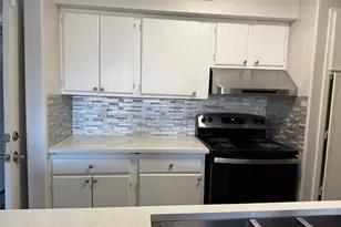 6701 Sands Point Dr, Houston, TX 77074 - Photo 7