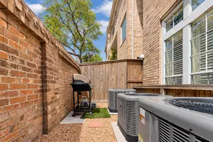 20 Stalynn Ln, Houston, TX 77027 - Photo 41