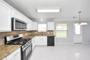 2406 Gwenfair Dr, Spring, TX 77373 - Photo 15