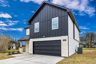 1006 4th St, Hempstead, TX 77445 - Photo 3